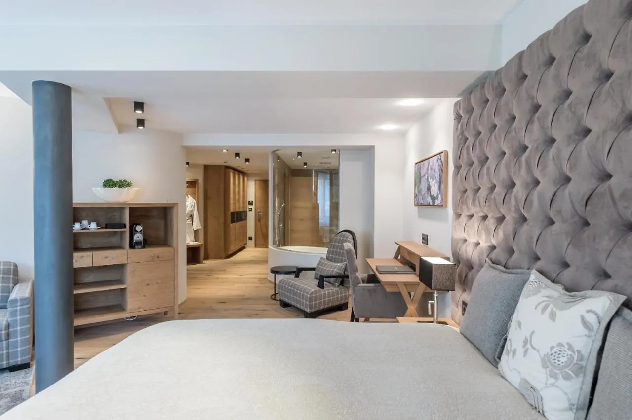 Das Central - Alpine . Luxury . Life Зёльден Отель