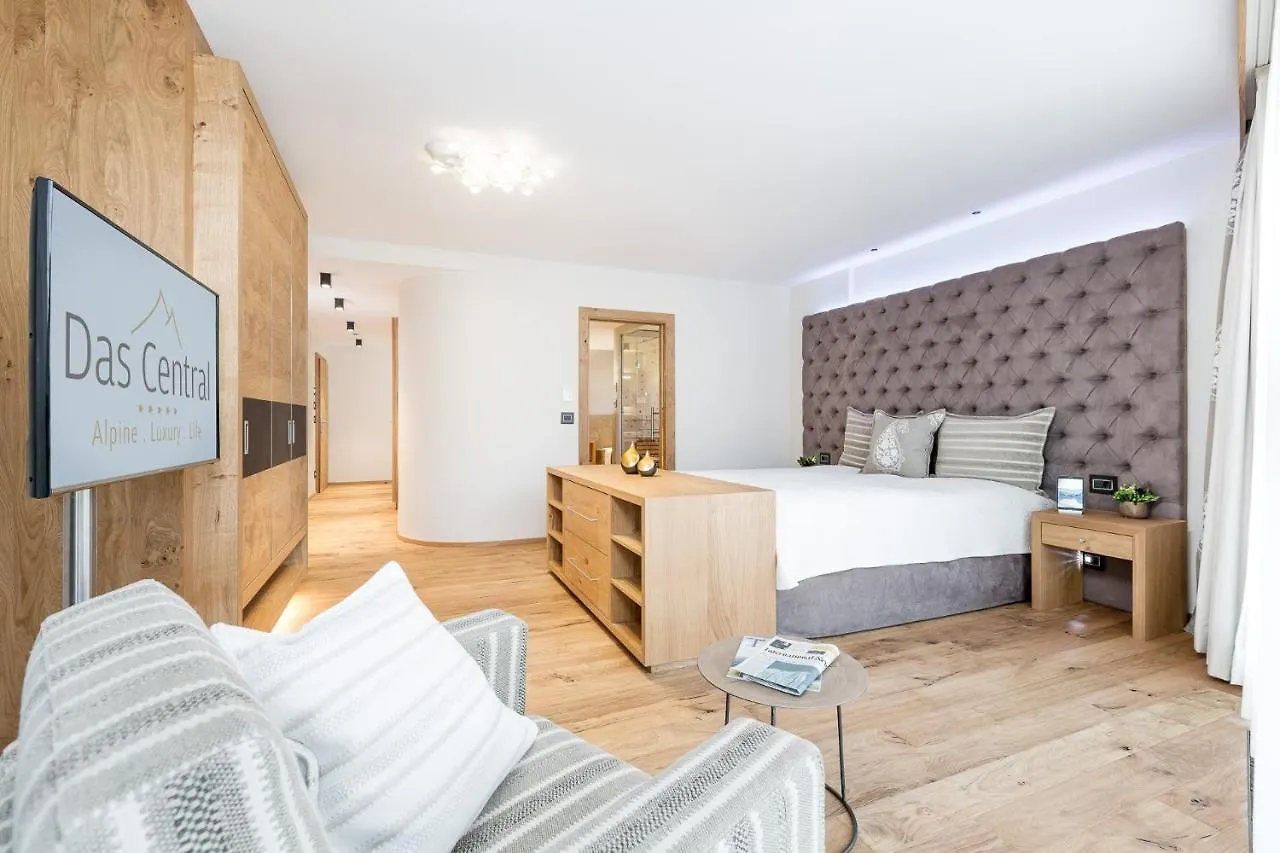 Hotel Das Central - Alpine . Luxury . Life