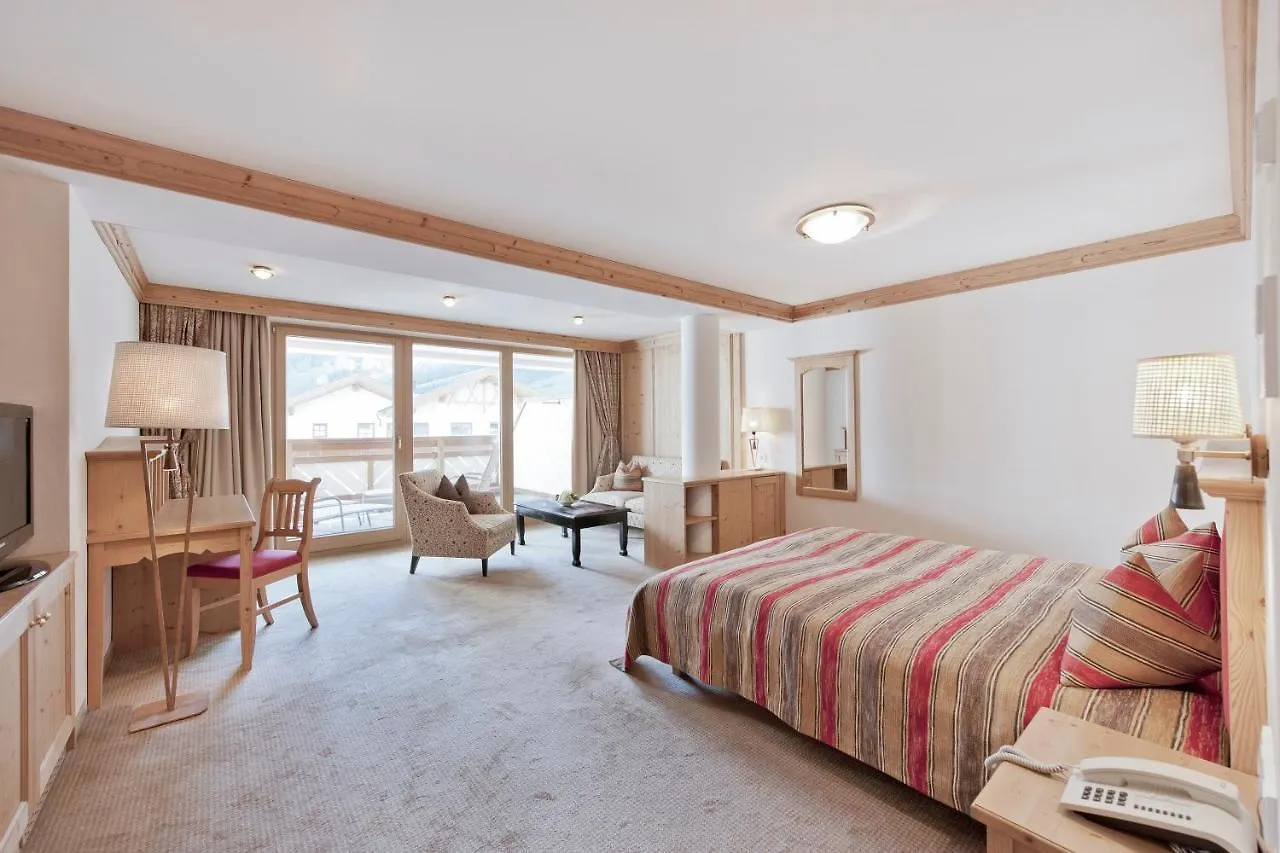 Hotel Das Central - Alpine . Luxury . Life