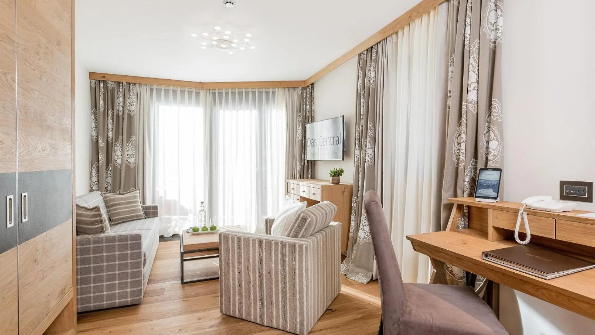 Das Central - Alpine . Luxury . Life Hotel